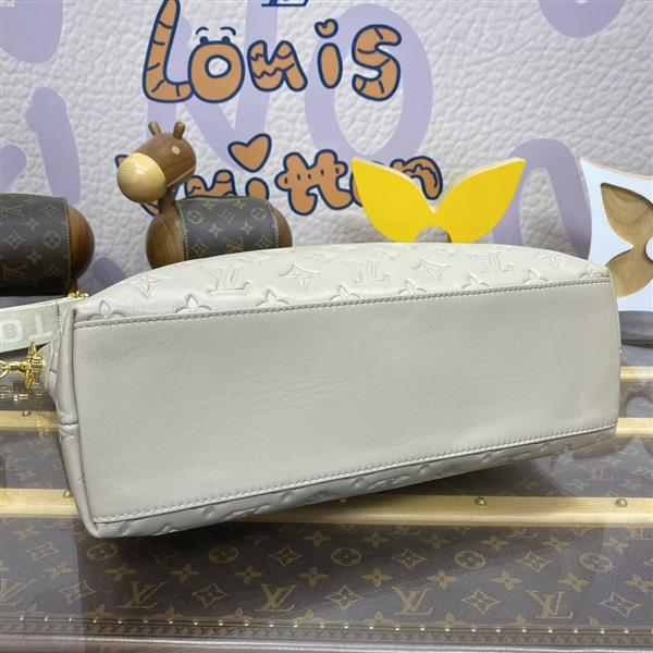 2026122194240624 120